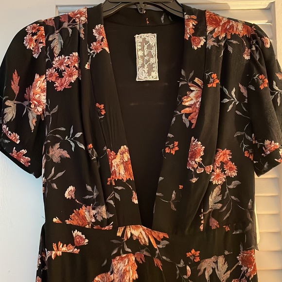 Sadie and Sage Dress - Picture 3 of 5